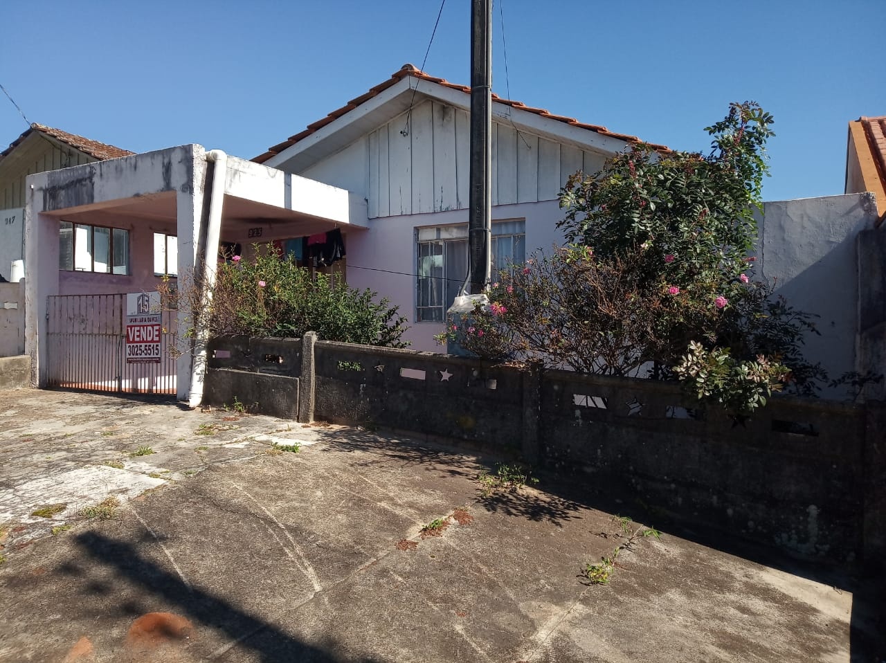 Imobiliária Quinze Ltda. RESIDÊNCIA VENDA BAIRRO NEVES VILA 31 DE MARÇO Para Comprar em