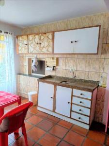 vENDA - RESIDÊNCIA - BAIRRO NOVA RÚSSIA – CHÁCARA MADALENA 