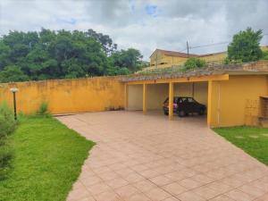 vENDA - RESIDÊNCIA - BAIRRO NOVA RÚSSIA – CHÁCARA MADALENA 