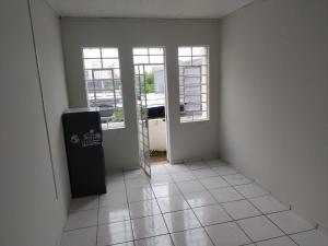 LOCAÇÃO - sALA COMERCIAL SOBRELOJA - CENTRO