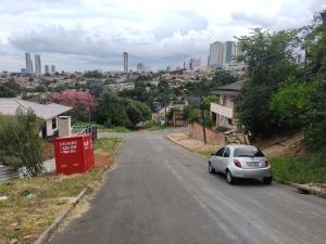 VENDA - TERRENO - BAIRRO UVARANAS – VILA CORONEL CLÁUDIO 