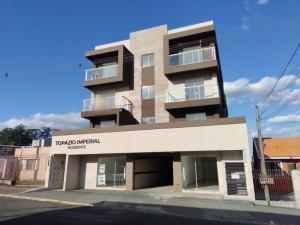 SALA COMERCIAL - BAIRRO UVARANAS – VILA PRINCESA DOS CAMPOS – EDIFÍCIO TOPAZIO IMPERIAL RESIDENCE 