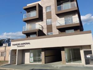 VENDA - SALA COMERCIAL - BAIRRO UVARANAS – EDIFÍCIO TOPAZIO IMPERIAL RESIDENCE 