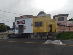 RESIDÊNCIA COMERCIAL A VENDA - BAIRRO JARDIM CARVALHO