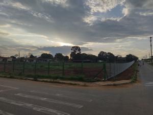 LOCAÇÃO - ÁREA DE TERRENO - BAIRRO CARÁ -CARÁ - VILA SÃO FRANCISCO 