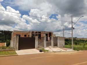 SOBRADO - VENDA - BAIRRO UVARANAS - PARQUE DOS PINHEIROS