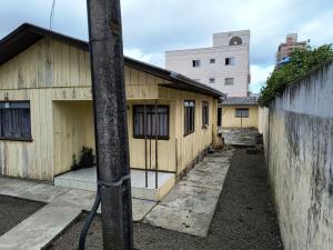 RESIDÊNCIA - VENDA - BAIRRO ÓRFÃS