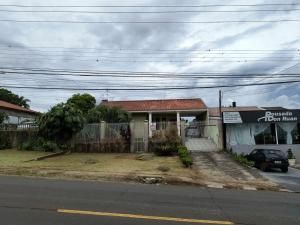 vENDA - RESIDÊNCIA - BAIRRO UVARANAS - VILA EDUARDO AZEVEDO 