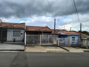 RESIDÊNCIA - VENDA - BAIRRO UVARANAS - VILA JOCKEY CLUB