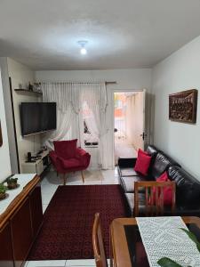 RESIDÊNCIA - VENDA - BAIRRO UVARANAS - VILA JOCKEY CLUB