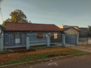 rESIDÊNCIA - VENDA - BAIRRO CARÁ CARÁ 