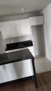 aPARTAMENTO - LOCAÇÃO - CENTRO - EDIFÍCIO LEONARDO DA VINCI 
