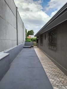 RESIDÊNCIA - VENDA - BAIRRO UVARANAS – VILA SANTA RITA 