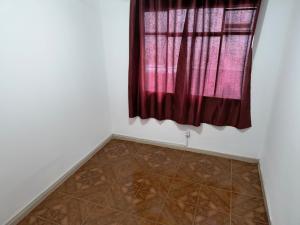 RESIDÊNCIA - VENDA - BAIRRO UVARANAS – VILA SANTA RITA 
