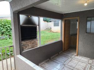 RESIDÊNCIA - VENDA - BAIRRO UVARANAS – VILA SANTA RITA 