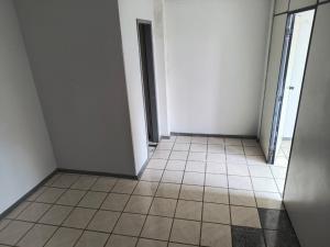 sALA COMERCIAL SOBRELOJA - LOCAÇÃO - CENTRO - ED. CAIRO