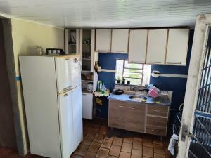 RESIDÊNCIA Á VENDA - BAIRRO JARDIM CARVALHO – VILA NADAL
