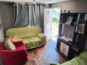 RESIDÊNCIA Á VENDA - BAIRRO JARDIM CARVALHO – VILA NADAL