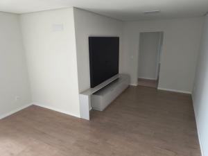 LOCAÇÃO - APARTAMENTO - EDIFÍCIO REMBRANDT – CENTRO