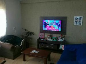 VENDA - RESIDÊNCIA COM PONTO COMERCIAL - BAIRRO NEVES – JARDIM GIANA I 