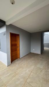 SOBRADO PARA VENDA - BAIRRO UVARANAS - JARDIM RESIDENCIAL WLADIMIR S. SAMARA