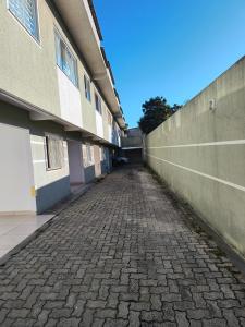 VENDA - SOBRADO - BAIRRO UVARANAS - VILA ANA RITA