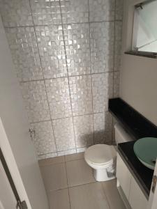 SOBRADO PARA VENDA - BAIRRO UVARANAS – VILA ANA RITA - CONDOMINIO RESIDENCIAL VILLAGE ANA CRISTINA