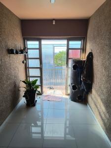 SOBRADO PARA VENDA - BAIRRO UVARANAS – JARDIM CONCEIÇÃO 