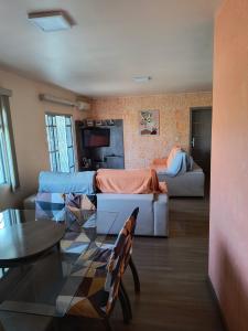 SOBRADO PARA VENDA - BAIRRO UVARANAS – JARDIM CONCEIÇÃO 