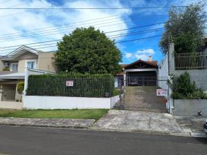  SOBRADO PARA VENDA - BAIRRO ÓRFÃS – VILA LIANE