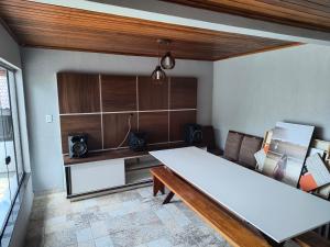 RESIDÊNCIA A VENDA - BAIRRO CONTORNO - JARDIM MARACANÃ