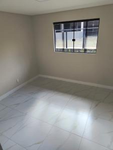 RESIDÊNCIA A VENDA - BAIRRO CONTORNO - JARDIM MARACANÃ