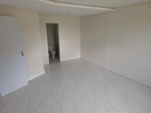 RESIDÊNCIA A VENDA - BAIRRO CONTORNO - JARDIM MARACANÃ