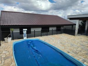 RESIDÊNCIA A VENDA - BAIRRO CONTORNO - JARDIM MARACANÃ