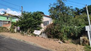 vENDA - RESIDÊNCIA - BAIRRO UVARANAS - VILA CORONEL CLÁUDIO