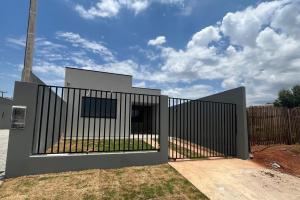 RESIDÊNCIA À VENDA - BAIRRO OFICINAS – VILA PINA – CONDOMINIO RESIDENCIAL BEATRIZ