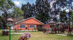 VENDA - RESIDÊNCIA - COLÔNIA DONA LUIZA - GARDEN PARK