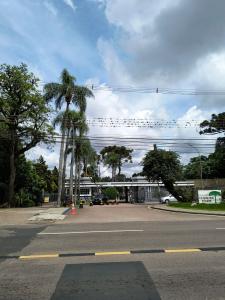 VENDA - RESIDÊNCIA - COLÔNIA DONA LUIZA - GARDEN PARK