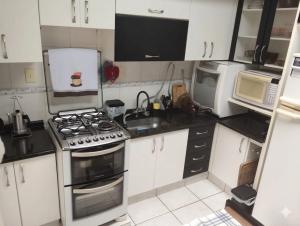 VENDA - RESIDÊNCIA - UVARANAS - VILA CORONEL CLAUDIO 